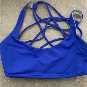 Lululemon free to be